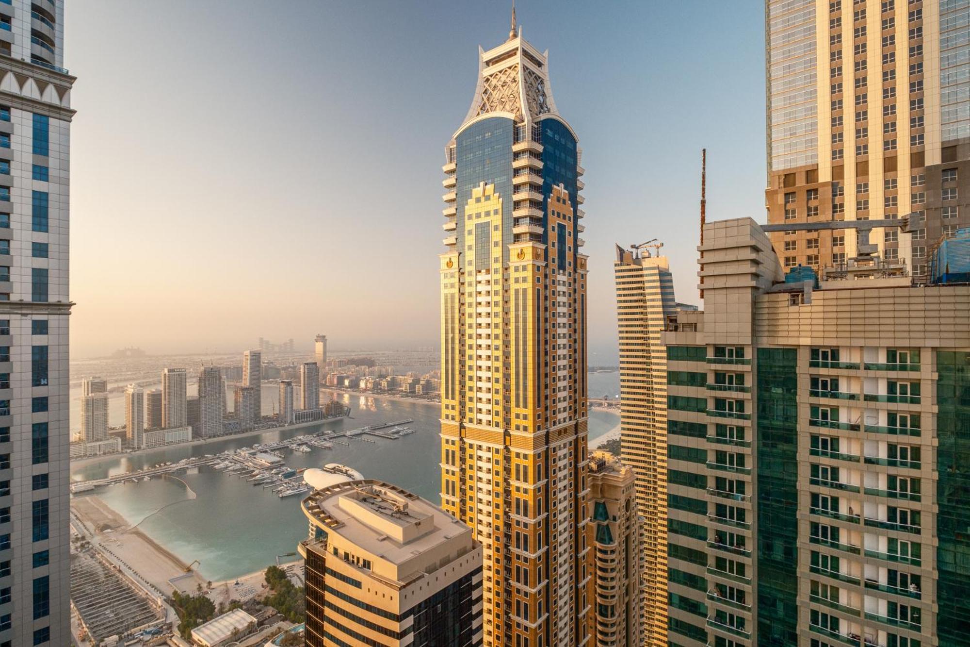 بيت شباب Torch 77 - By Saffron House *
