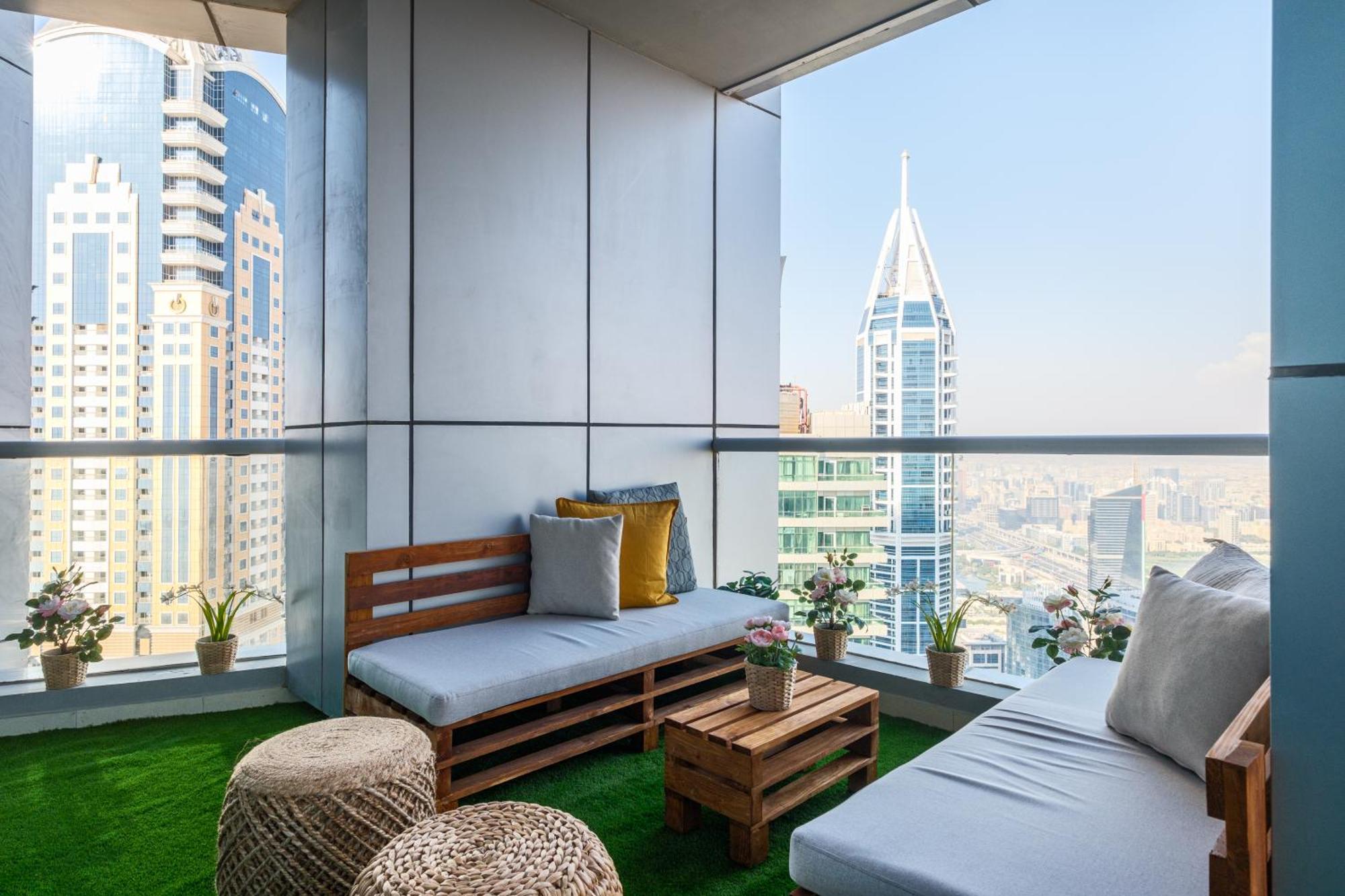 بيت شباب Torch 77 - By Saffron House *